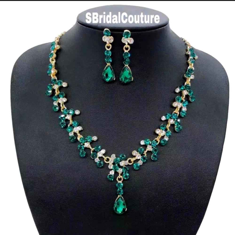 Necklace Set